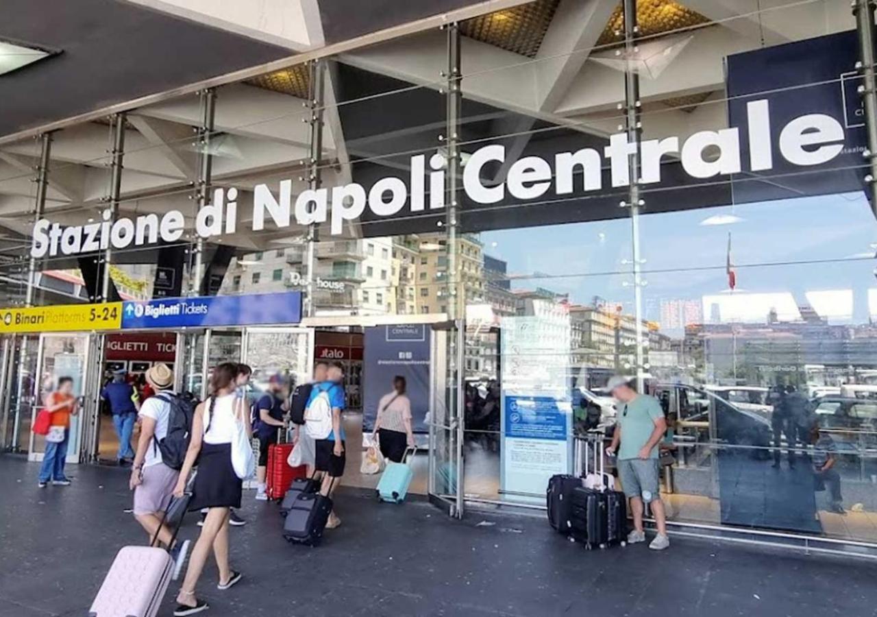 Corso Novara - 8 Posti Letto E Self Check-In Vicino La Stazione Centrale Di Napoli Nápoles Exterior foto